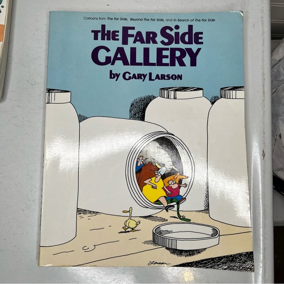 Calvin and Hobbes Collection & The Far Side Gallery paperback - Picture 6 of 16
